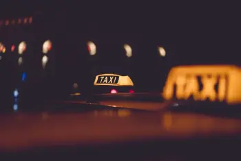 Tire’de Gece Geç Saatte Güvenli Ulaşım: Nelere Dikkat Etmelisiniz?